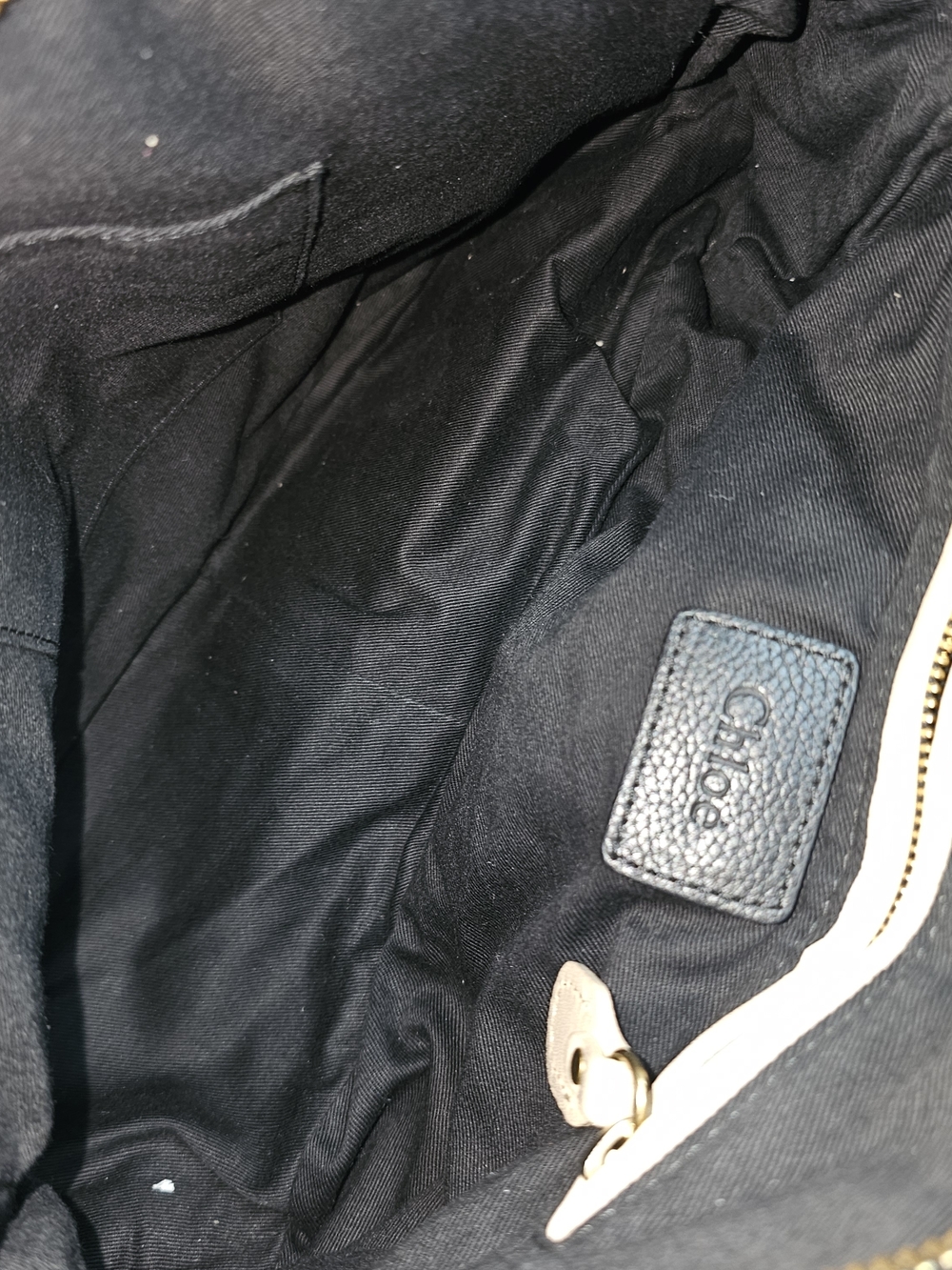 Chloe Paraty Black Leather Shoulder Bag with Gold Hardware - Picture 9 of 15